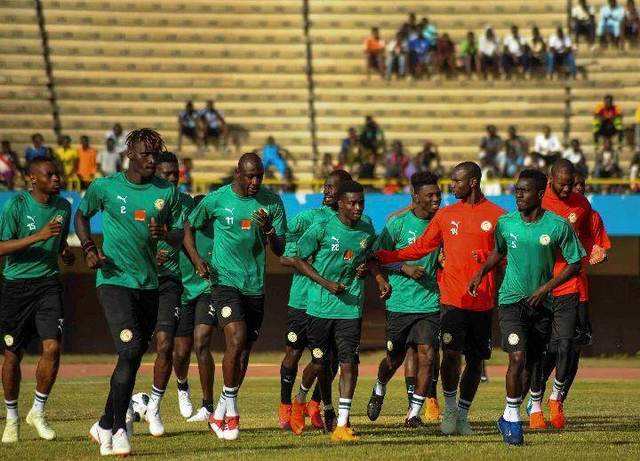 塞内加尔足球!_塞内加尔足球为什么那么强怎么样？